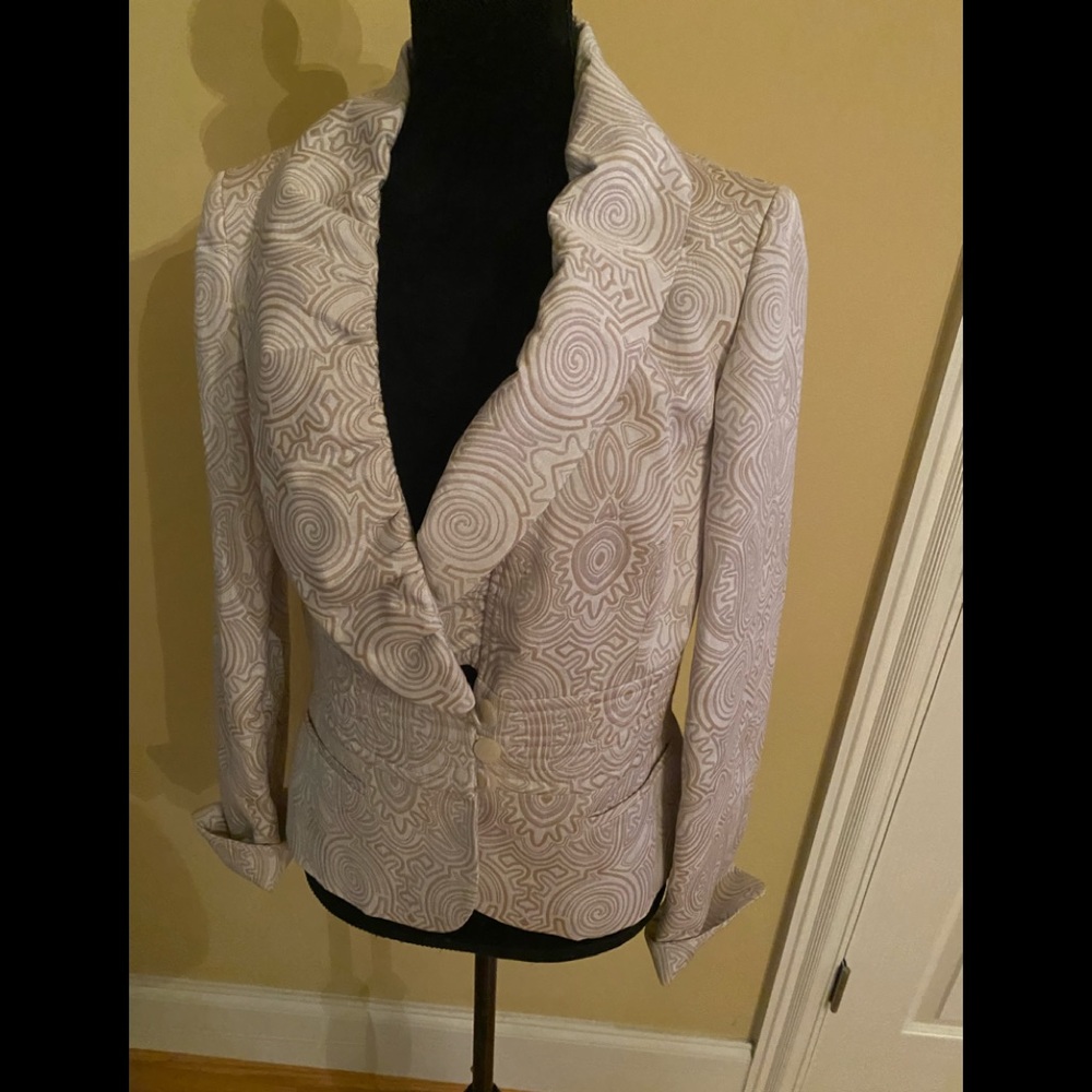 Etcetera beige and white blazer size 10